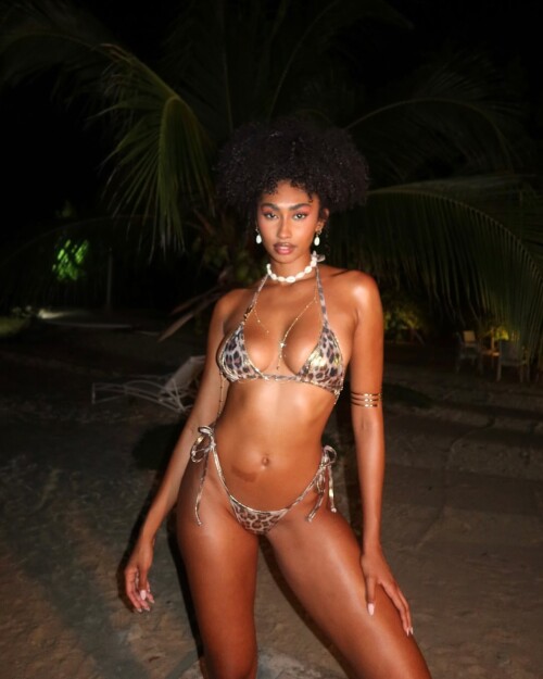 10000965972ef1c4581d592254