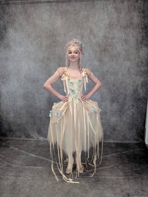 10000966108d47e0cd41d83f03