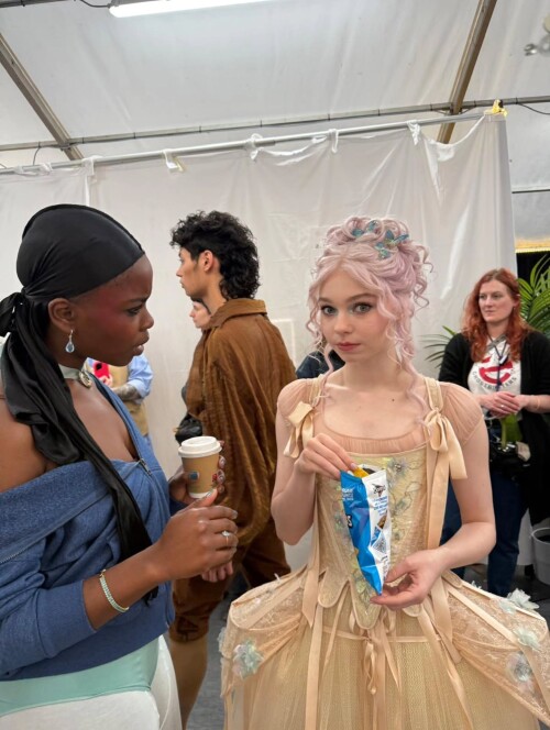 1000096631a9e2fdccce8e6689