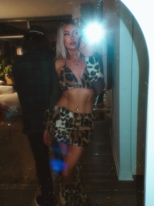 10000969969904b35f7366f0b8