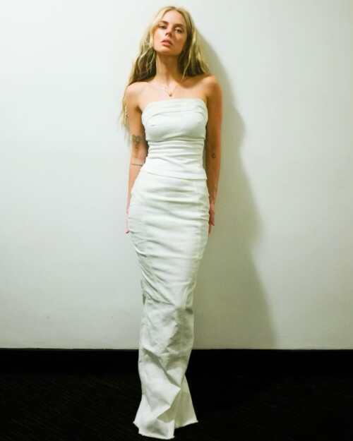 100009722935ebd2f1c3253a1b