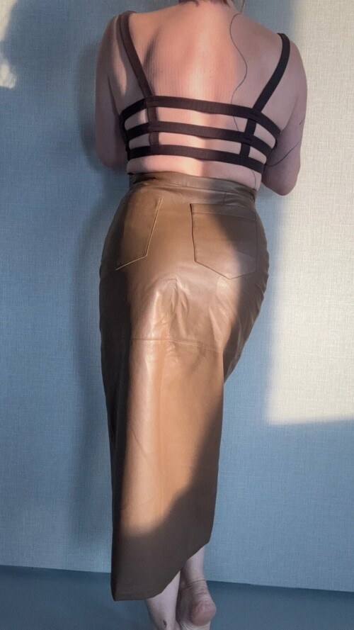 1000099378536f4826e911a6bf