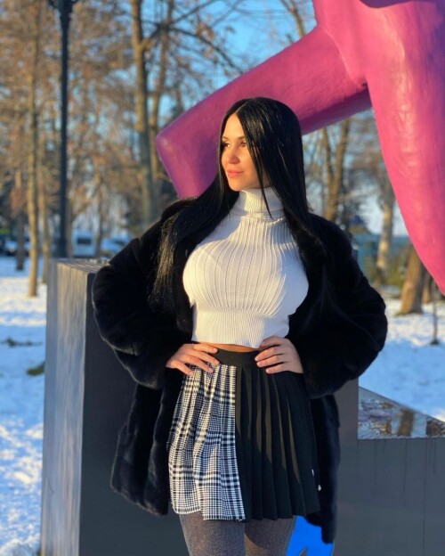 1000099487d7c27e8696665744