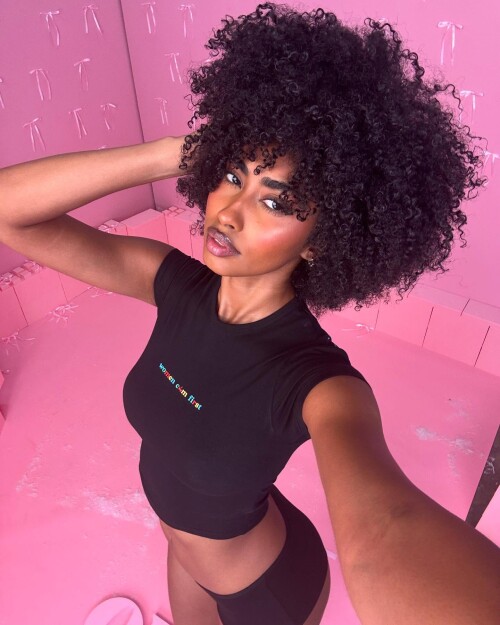 10000999608076f229c33f8e81