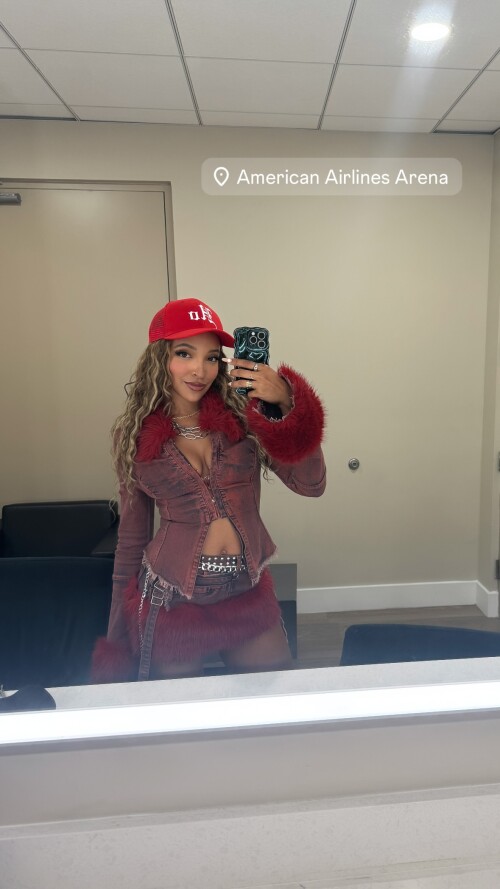 1000101232cfb5939b0db1d6c8