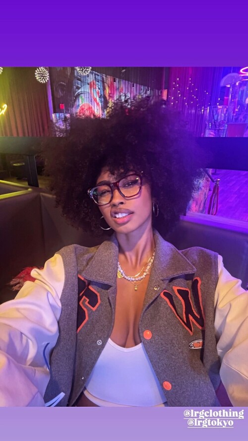 1000101771618ac2f3b0e357e2