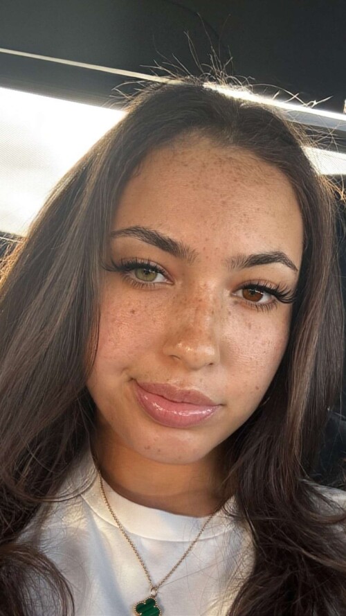 10001022103d17d9f53a0fe4dd