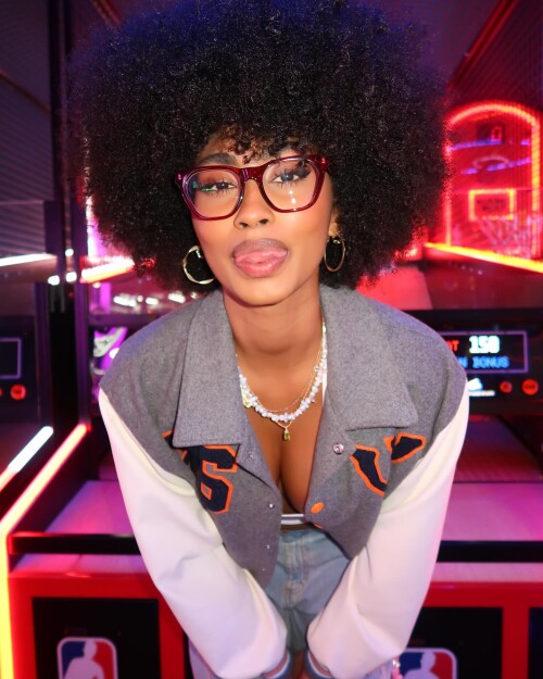 100010272703619a91e65054bd