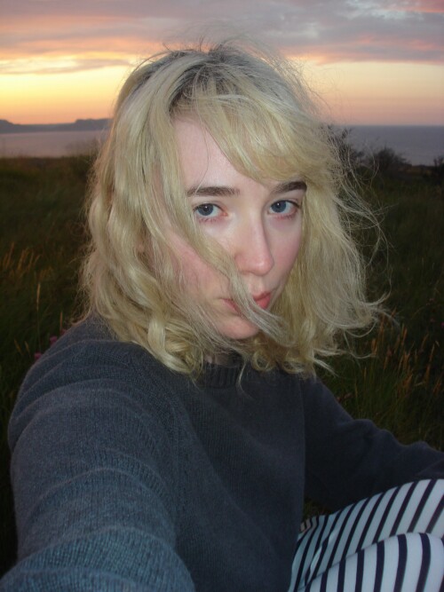 10001040195960ddc12d27c375