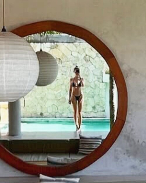 100010448060b77895a10826bc