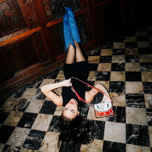 1000104665849d76d3f4a148e3