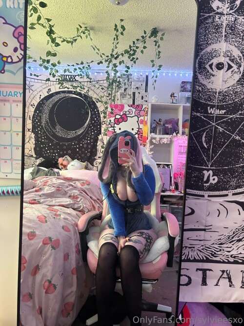 10001056584f5ca46b3244c815