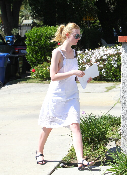 1000105859051c64025f441b45