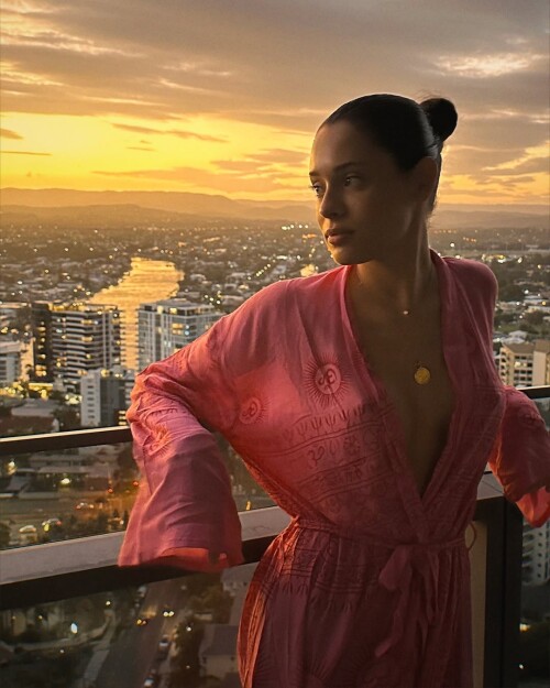 100010597314652eec99c15f4e