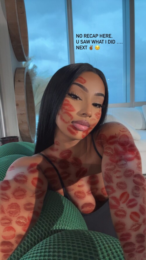 10001059757420fbd6b3974853