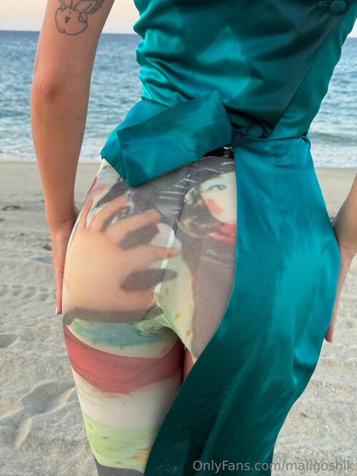 10001071842db28eddfe7ab922