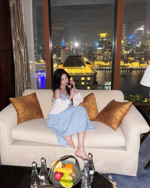 1000107838905e954446b80ad3