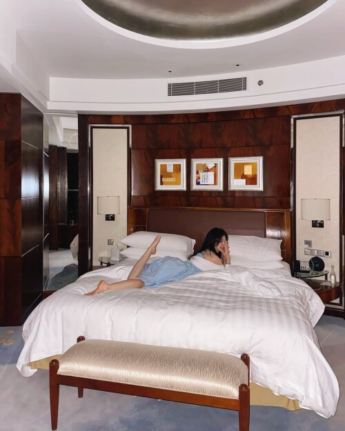 1000107846b3fd0fce571873f5