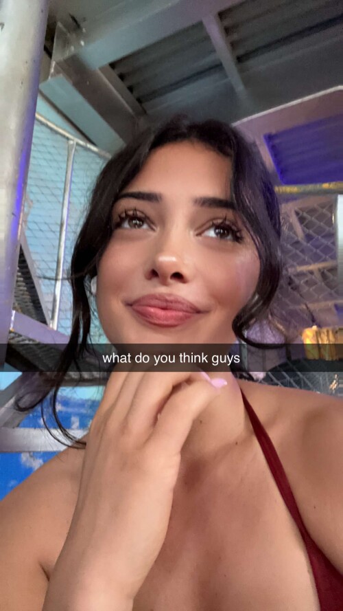 1000108092c0c6aa93dddca95b