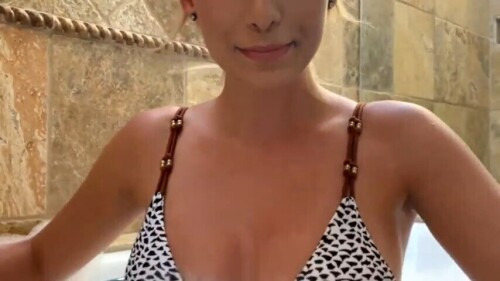 1000108605f01a69c8bf9855fd