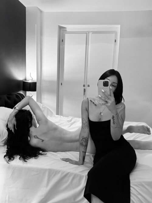 1000108759885efb21b13f8617