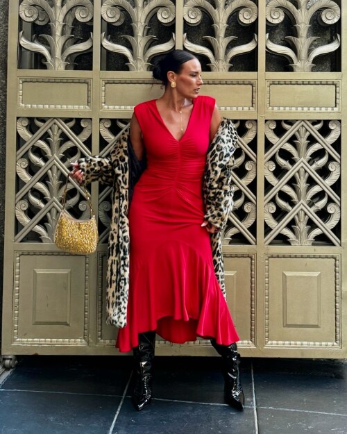 1000111726088c369b1d4e67a3