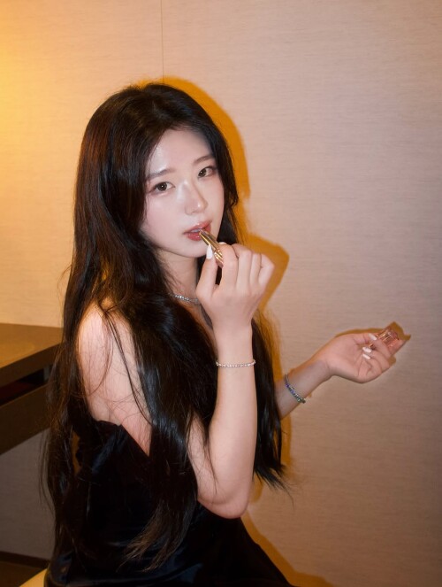 10001119887369fc41a3a7de17