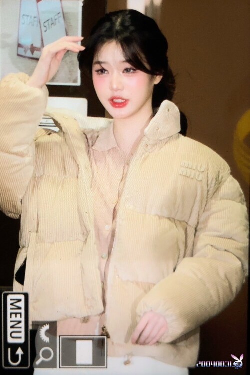 10001124563afabf6206244bb7