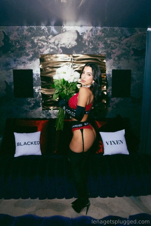 10001128766bf0a541c98a76e1