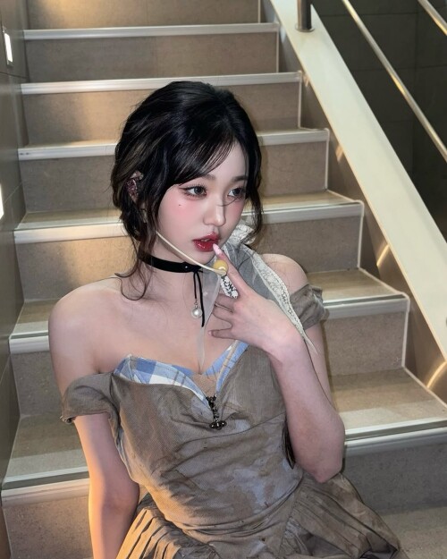 10001129782e32419bbe29148d