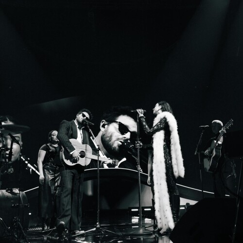 10001136549cb021fd97852a34