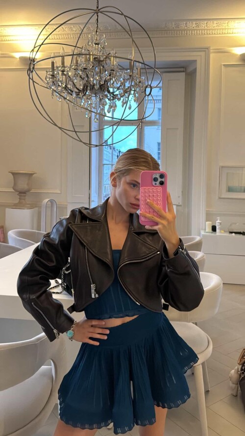 10001139368e80e1f1e1373138