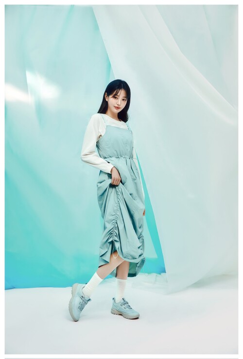 1000115536e42bb3c8e753f351