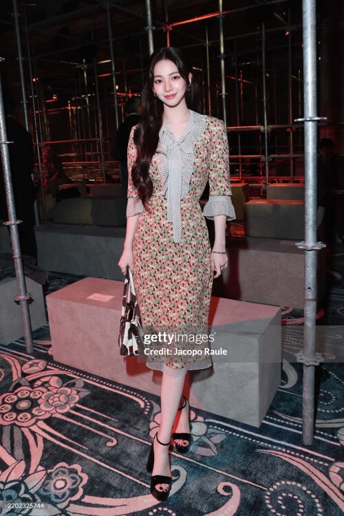 1000116161042223d21a7cb6e7