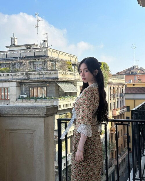 100011636783c6b6b3cccd813f