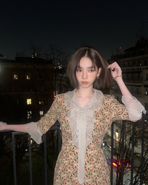 1000116394eb4eebe4bf9e4f64