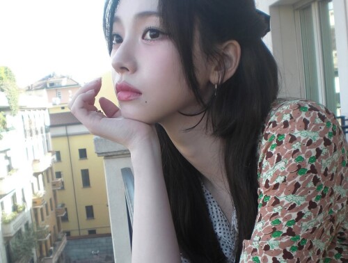 10001165758138c1cd4e7aef21