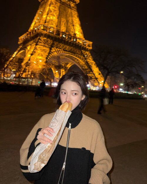 1000117037ab726b869e85e050