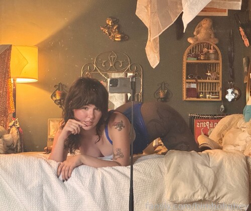 1000117200cfd4b2c8cc19aa32