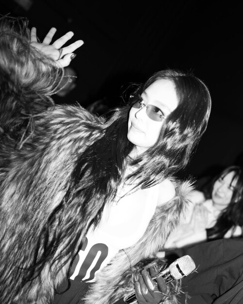 1000117368d2940e82b4aa61ef