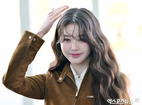 10001176385bbe7c72b0411218