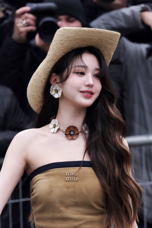 10001182002741d1533d6b6cbd