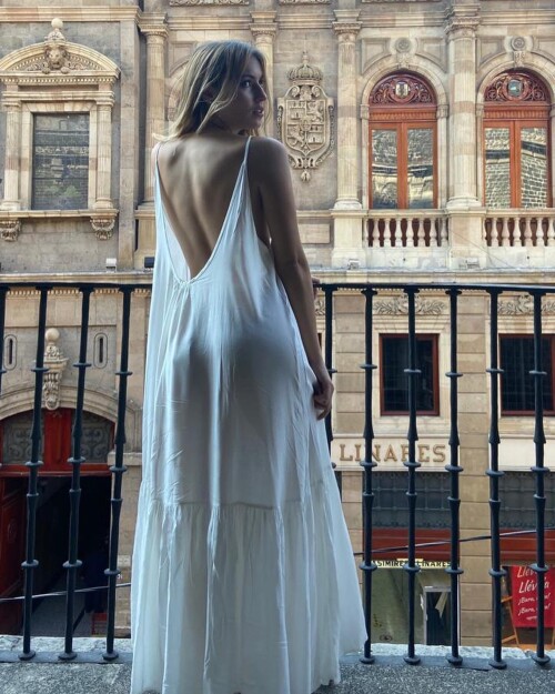 1000118499420c208ae5424609