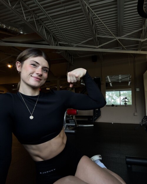 1000118860866634753f610f83