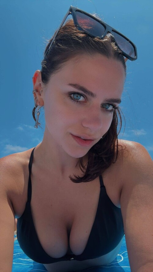 1000119212fc0c02bd5c9eeb10