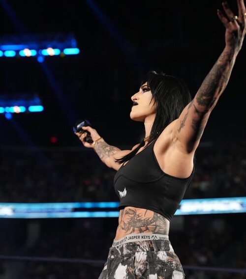 1000119235f96daf046eff806e