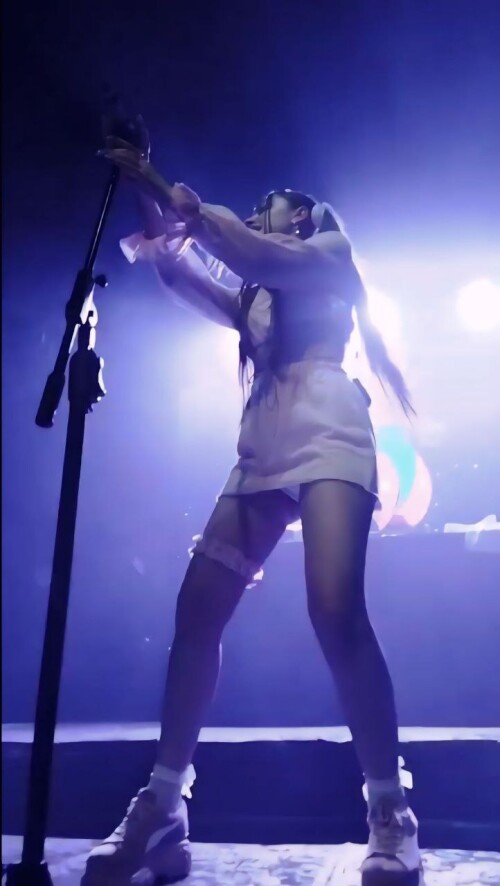 1000119536db96c941018e1b93