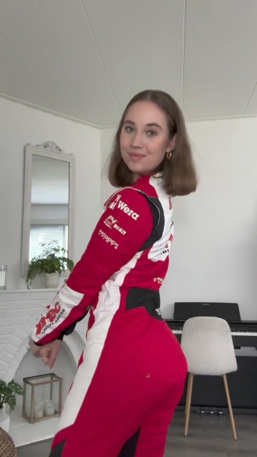 1000119864382b91a1ea203781