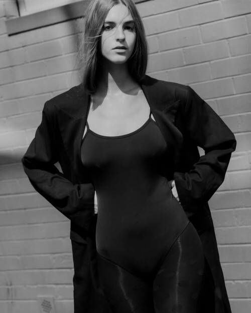 10001203074c81b580937da301