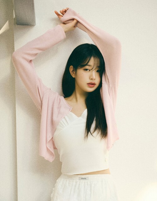 10001211320a07049fe6499263